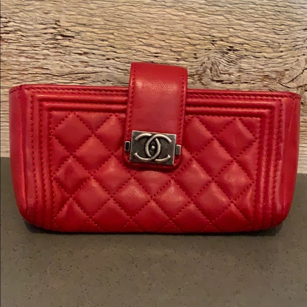Authentic CHANEL wallet